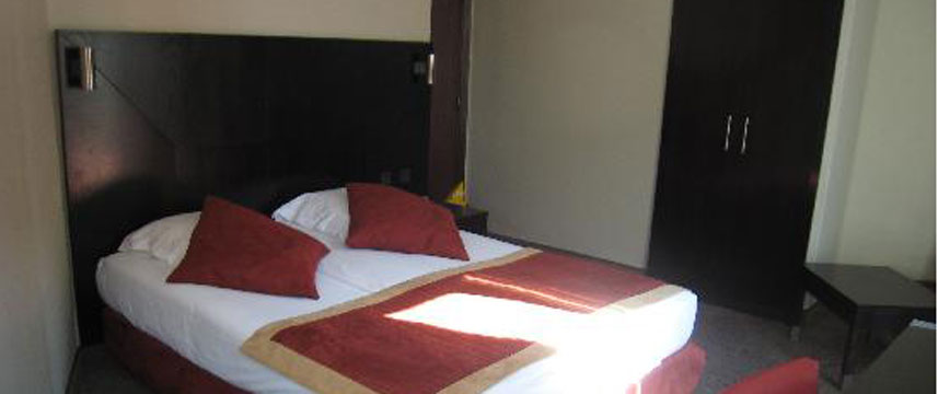 De Suede Hotel - Double Bedroom
