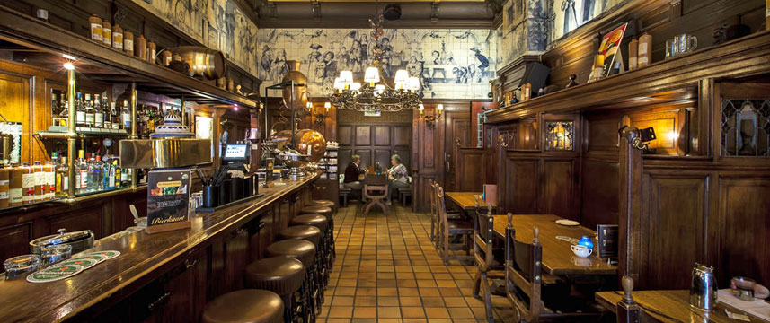 Die Port van Cleve Hotel - Bar Area