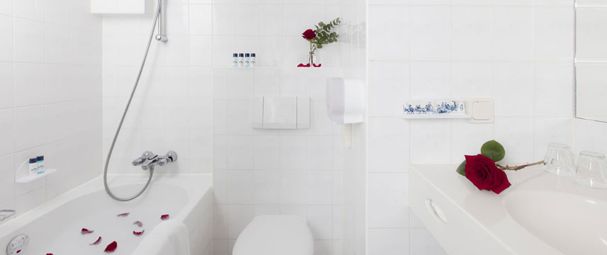 Die Port van Cleve Hotel - Superior Bathroom