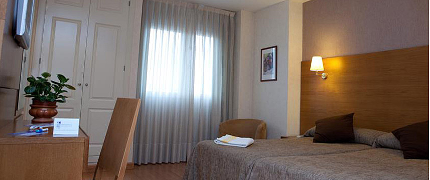 Don Paco Hotel - Twin