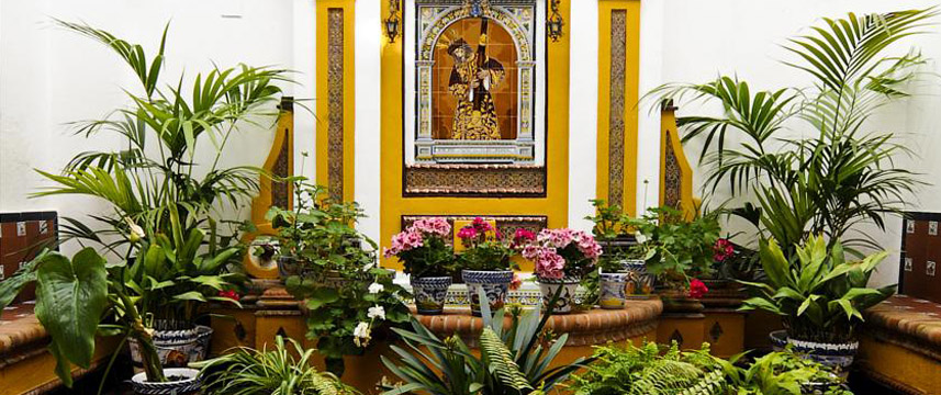 Don Pedro Hotel - Courtyard