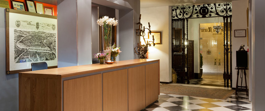 Dona Maria Hotel - Reception