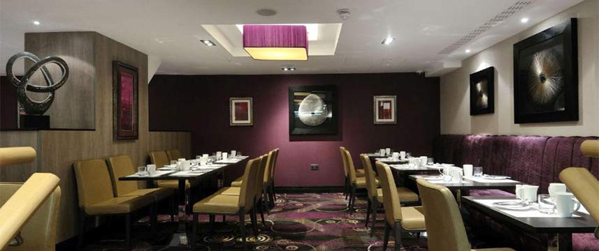 DoubleTree by Hilton London West End - Breakfast Room