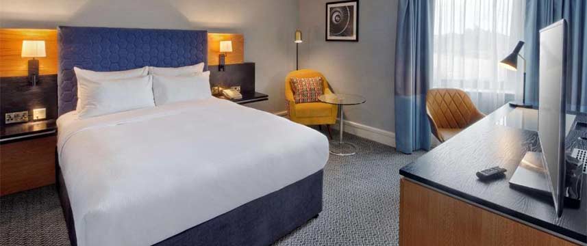 DoubleTree by Hilton Manchester Airport - King Room
