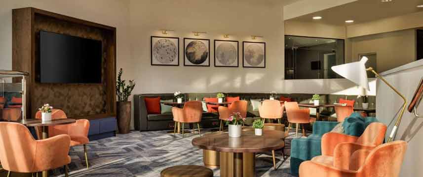 DoubleTree by Hilton Manchester Airport - Lavelle Bar