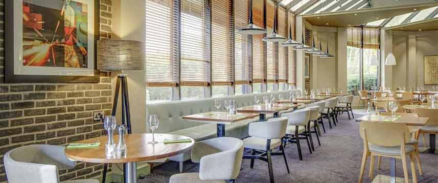 DoubleTree by Hilton Manchester Airport - Masons Restaurant