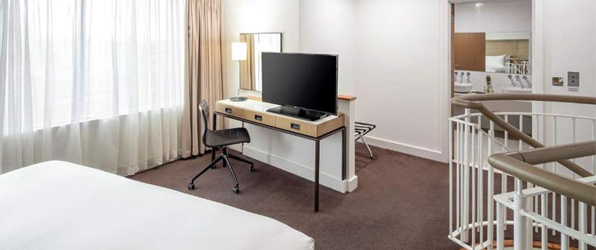 DoubleTree by Hilton Manchester Piccadilly Duplex Suite