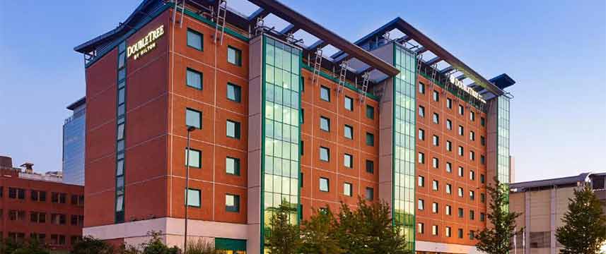 DoubleTree by Hilton Woking - Exterior