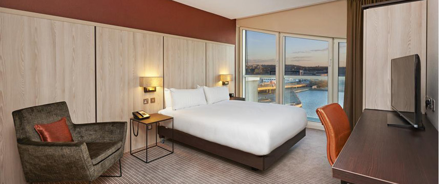 Doubletree By Hilton London Excel King Deluxe River View