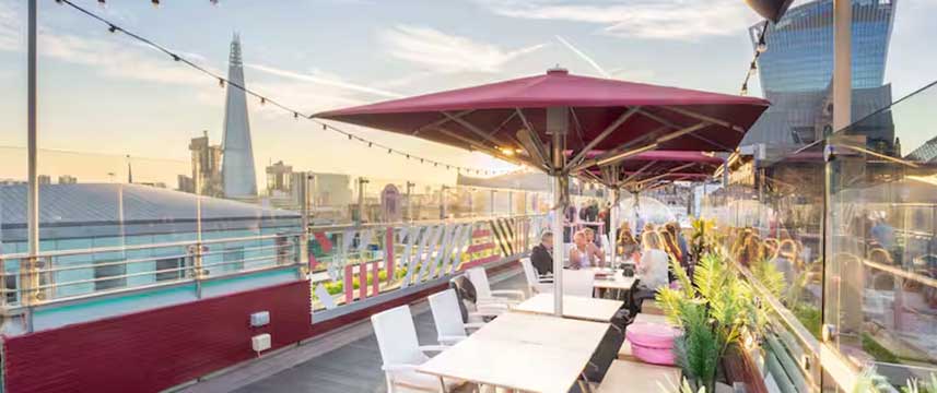 Doubletree Tower of London Roof Top Tables