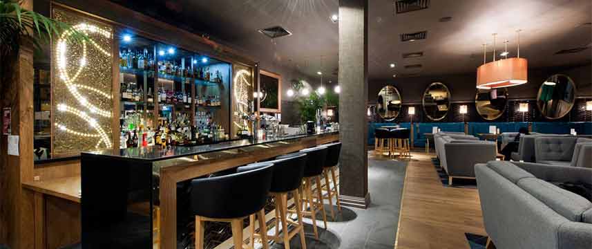 Doubletree by Hilton Edinburgh City Centre - Monboddo Bar