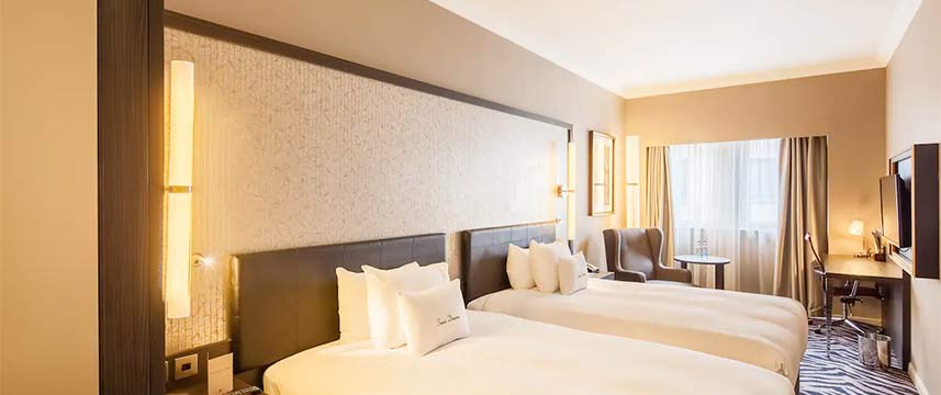 Doubletree by Hilton Edinburgh City Centre - Twin Room