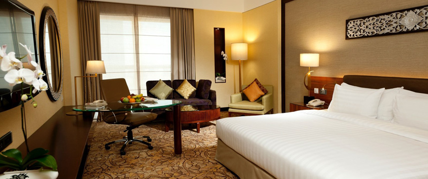 Dusit Thani Dubai - Club King