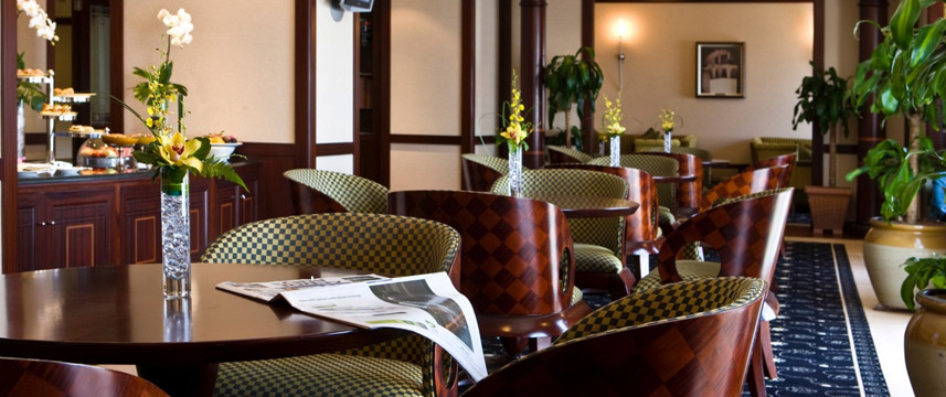 Dusit Thani Dubai - Club Lounge