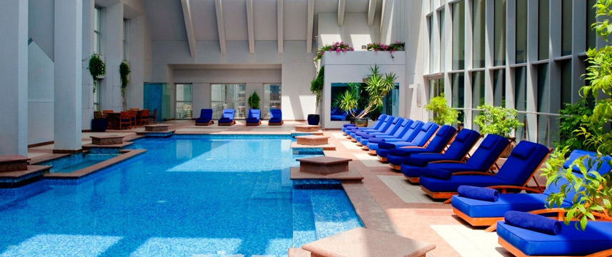 Dusit Thani Dubai - Pool