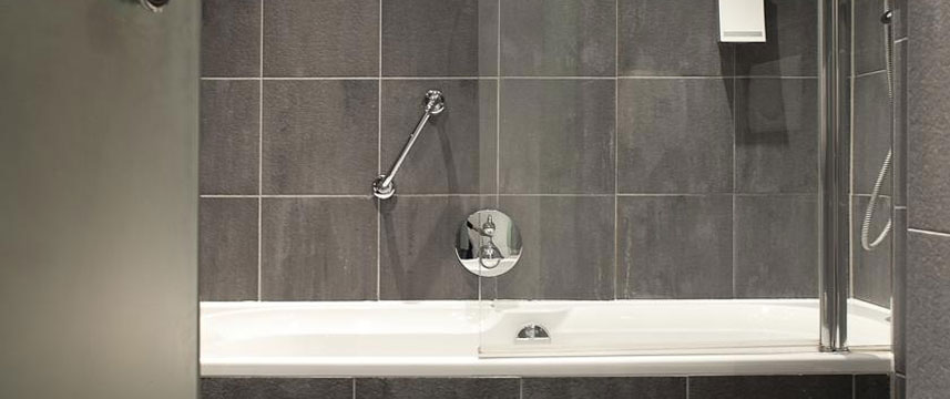 Eden Rembrandt Square Hotel - Bath Room