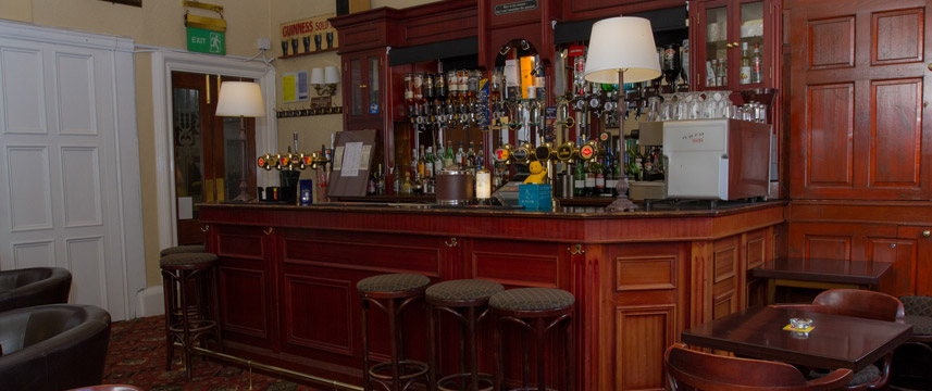 Edinburgh Thistle - Bar