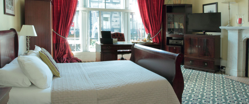 Edinburgh Thistle - Guest Room