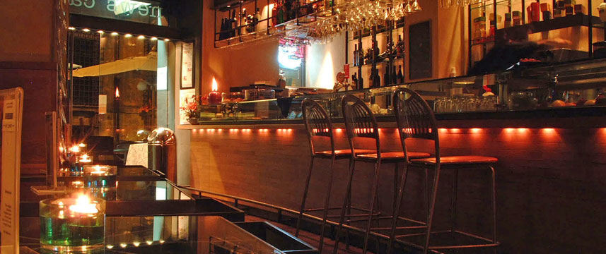 Elite Hotel - Bar Area