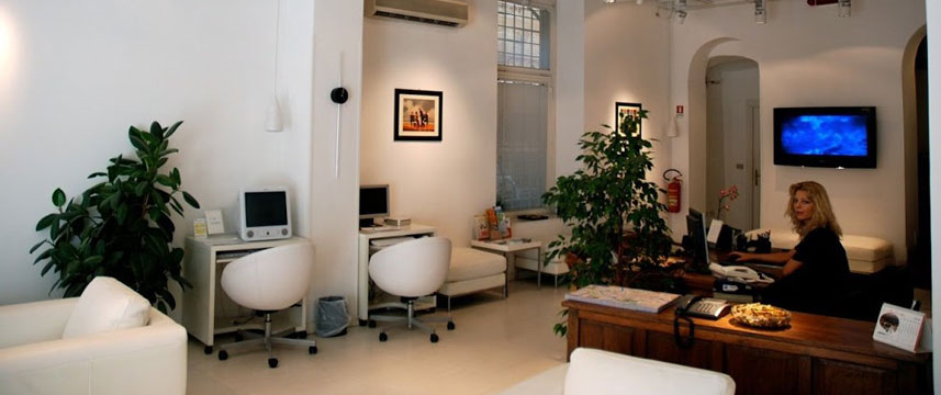 Elite Hotel - Reception