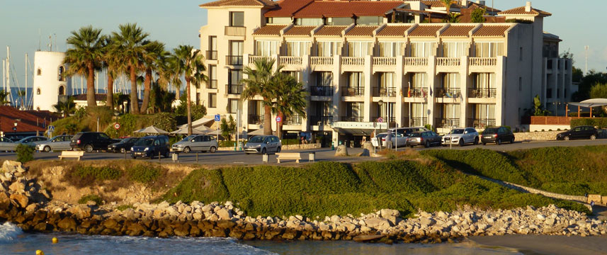 Estela Barcelona - Exterior