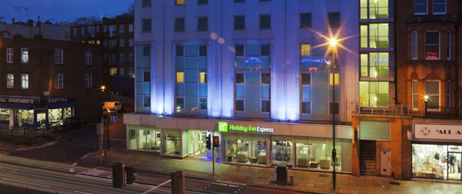 Express by Holiday Inn Swiss Cottage Exterior by Night