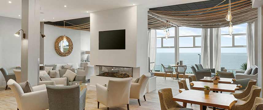 Fistral Beach Hotel & Spa Bay Bar