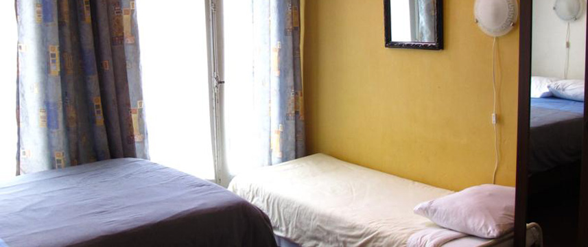 Galerij Hotel - Triple Room