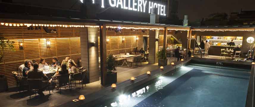 Gallery Hotel - Pool Night