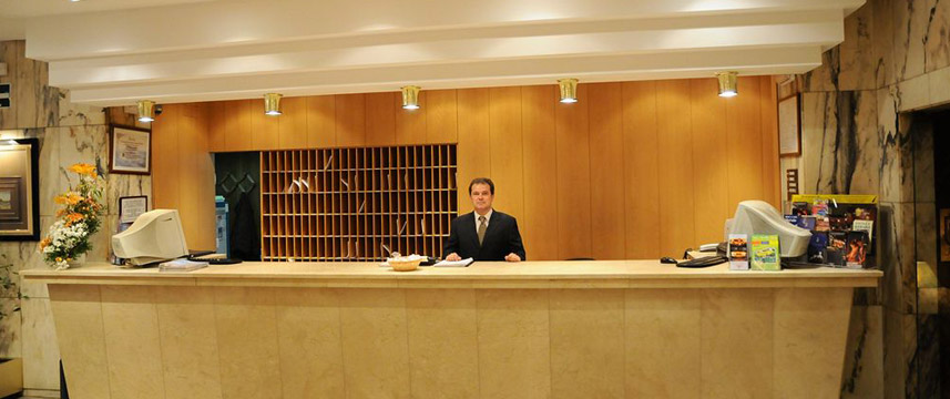 Gran Hotel Lar - Reception