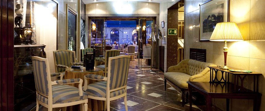 Gran Hotel Velazquez - Bar Area