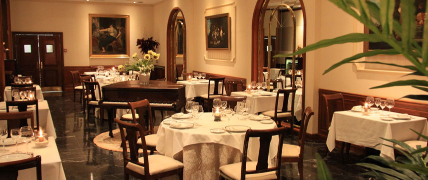 Gran Hotel Velazquez - Restaurant