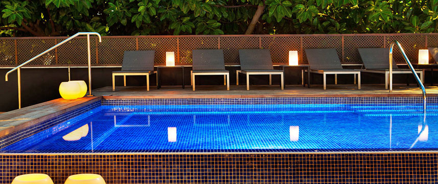 H10 Itaca - Pool Loungers