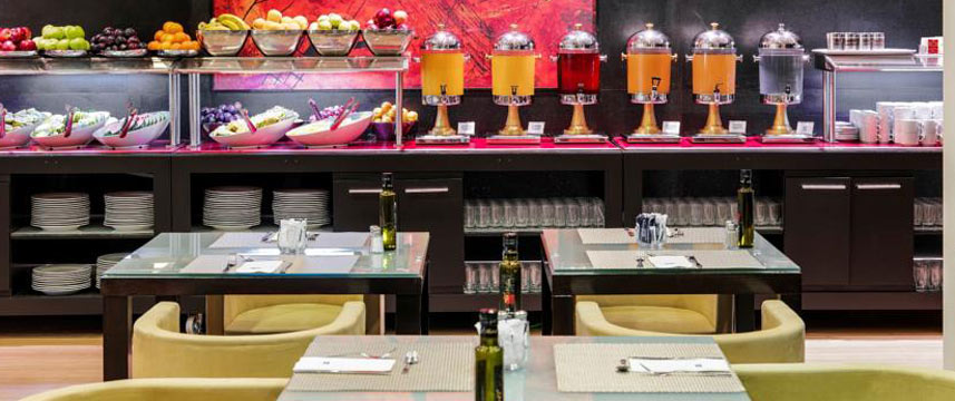 H10 Marina Barcelona - Breakfast