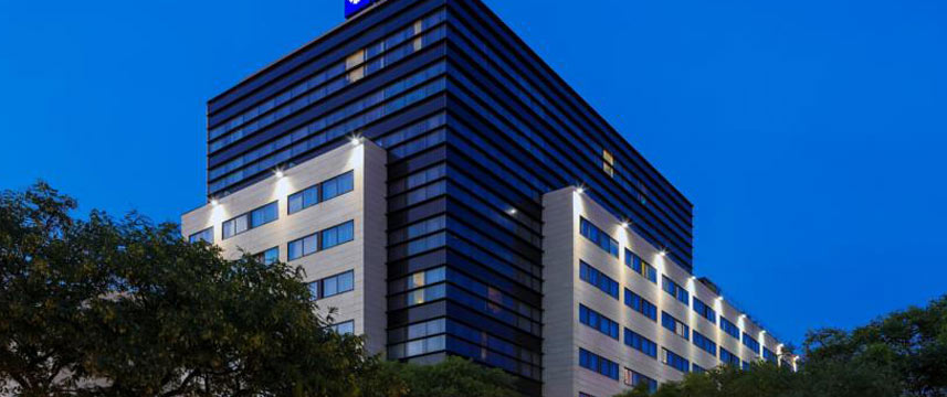 H10 Marina Barcelona - Exterior