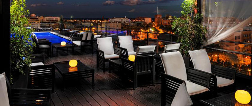 H10 Marina Barcelona - Terrace