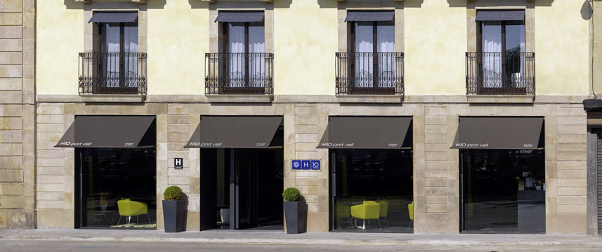 H10 Port Vell - Facade