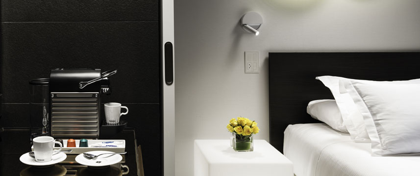 H10 Port Vell - Room Facilities