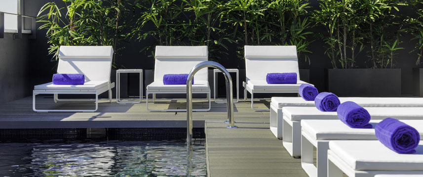 H10 Port Vell - Terrace Pool