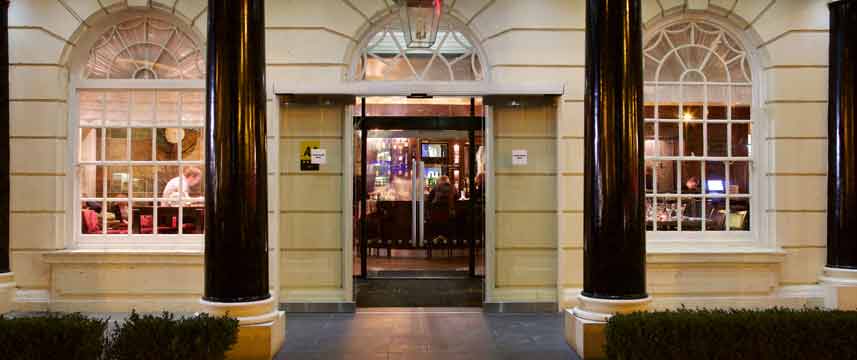 Hallmark Hotel Croydon Aerodrome Restaurant Entrance