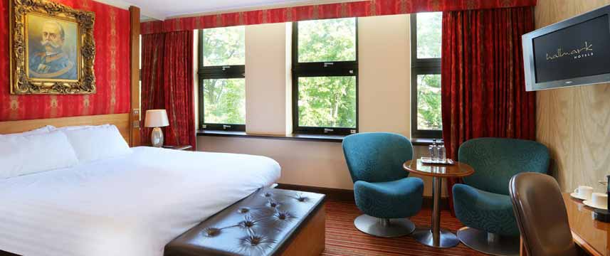 Hallmark The Queen Chester Superior King