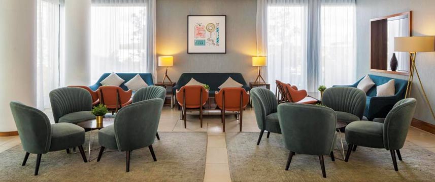 Hampton By Hilton Bournemouth Lounge Seating