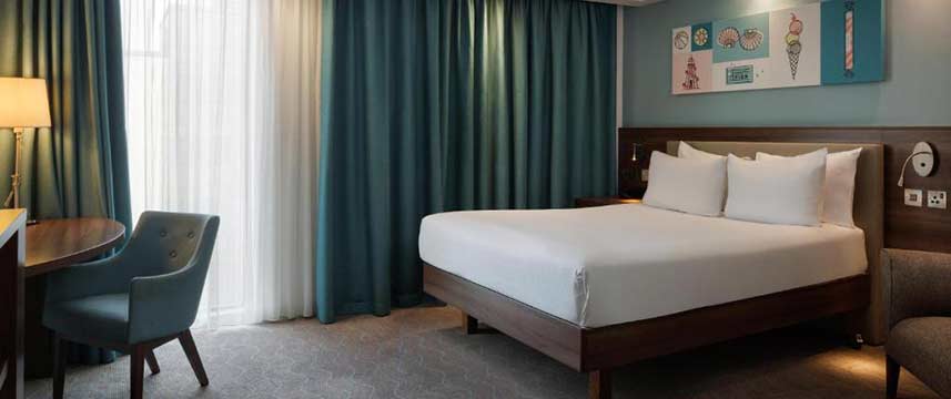Hampton By Hilton Bournemouth Queen Room