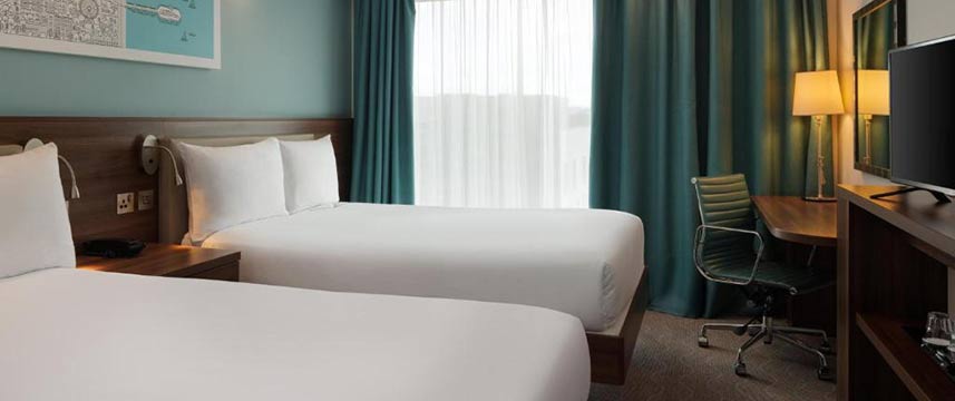 Hampton By Hilton Bournemouth Twin Bedded Room