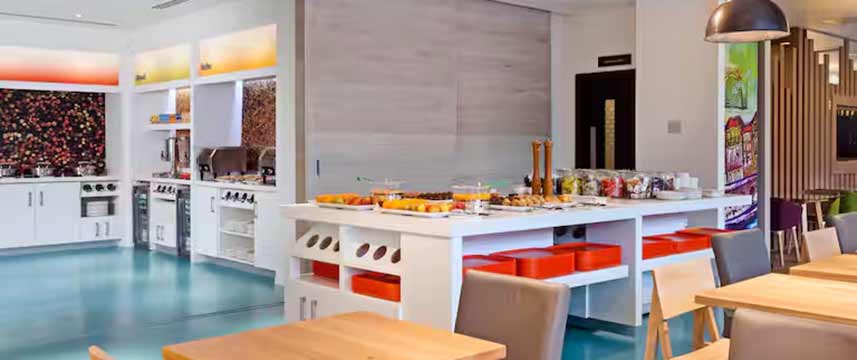 Hampton by Hilton London Waterloo - Breakfast Area