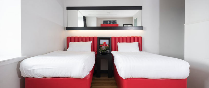 Haymarket Hub Hotel - Standard Twin Bedroom