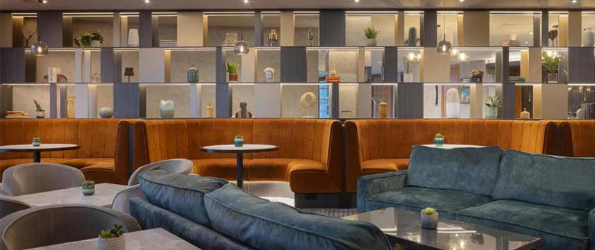 Hilton Cardiff - Bar Lounge