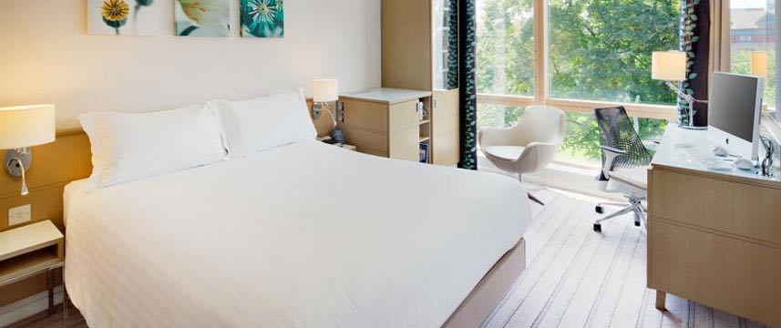 Hilton Garden Inn Bristol City Centre - Double Bedroom