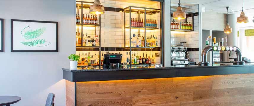 Hilton Garden Inn Glasgow City - Bar Area