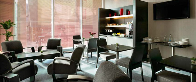 Hilton London Islington Executive Lounge